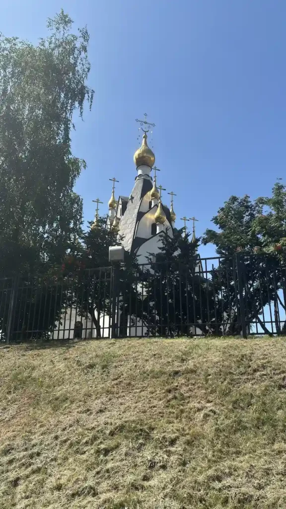 Храм в чест иконы Божией Матери в районе Печатники