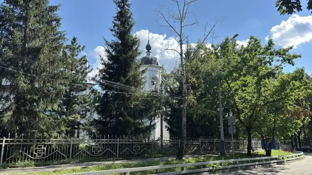 Храм Живоначальной Троицы